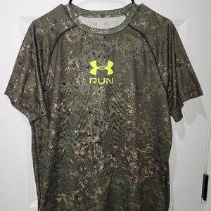 Men's Under Armour Tshirt